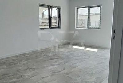 Casă cu 3 camere cu Canalizare în Clinceni - 2