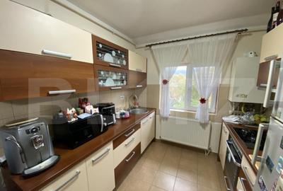 Apartament cu 3 camere, 81 mp, decomandat zona Bradet - 17