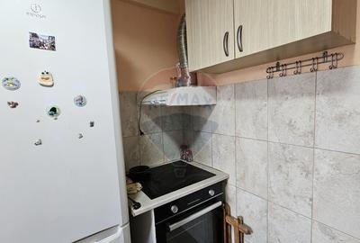 Garsoniera cu 1 camere in zona Burdujeni, Suceava - 10