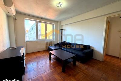 Apartament cu 3 camere semidecomandat în Central - 2