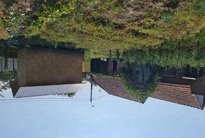 Casă cu 2 camere cu Teren 334 Mp în Vinerea - 9