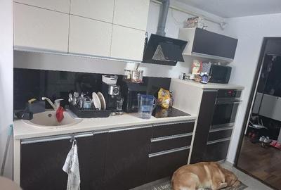 Apartament cu 3 camere decomandat în Central - 6