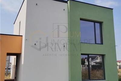 Duplex cu 4 camere cu Canalizare în Moșnița Nouă - 2