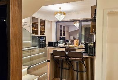 Apartament cu 3 camere decomandat, mobilat în Central - 12