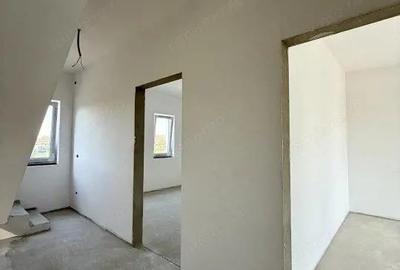 Triplex cu 4 camere, 115 mp, 3 bai - Zona Sacalaz - 15