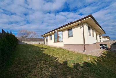 Casă individuală cu 4 camere cu Teren 500 Mp în Corușu - 2