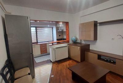 Apartament cu 2 camere decomandat în Central - 3
