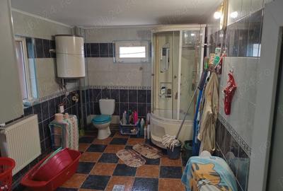 Casă cu 3 camere în Belciugatele - 1