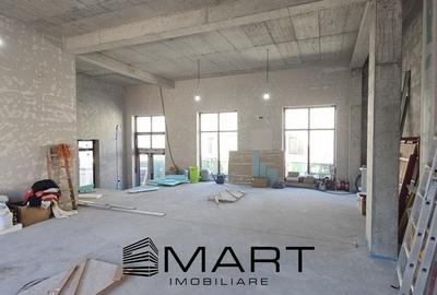 Spatiu comercial , Ultracentral