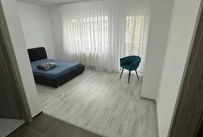 Garsoniera, 40 mp, decomandata, centrala, ac, balcon, Theodor Pallady Garsoniera, 40 mp, decomandata, centrala, ac, balcon, Theodor Pallady - 1