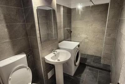 Apartament cu 4 camere decomandat în Central - 3