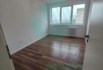 Apartament cu 2 camere decomandat în P-ța Alba Iulia