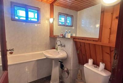 De vanzare apartament cu 3 camere si 2 bai, in zona ultracentrala, situat la etaj 1 - 5