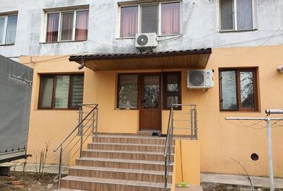 Spațiu comercial, de 70 mp, în Central - 5