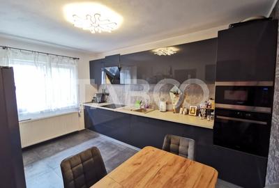 Casa moderna de vanzare in localitatea Cristian din judetul Sibiu - 3