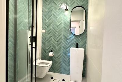 Apartament cu 3 camere semidecomandat, mobilat în 13 Septembrie - 4