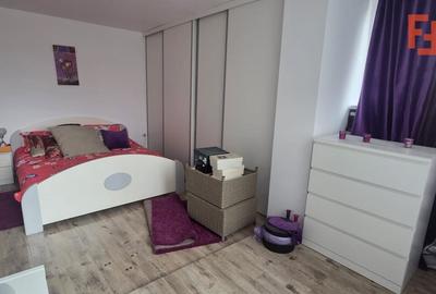 Apartament cu 3 camere semidecomandat, mobilat în Girocului - 9