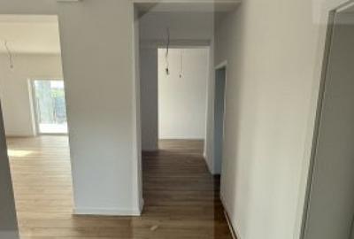 Casa de vanzare, cu 4 camere, 110 mp, zona Sacalaz - 3