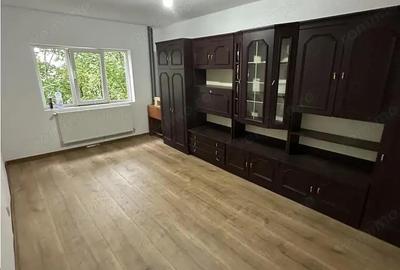 Centrala proprie decomandat cu 2 balcoane