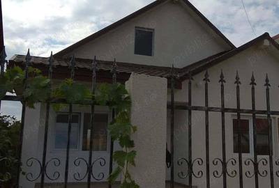 Casă cu 3 camere în Năvodari - 6