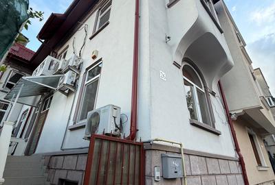 Vila in zona Mosilor / D+P+1+M/ Ideala  Birouri, Clinica, After school-330 mp - 1