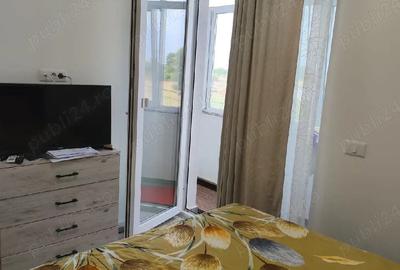 Apartament cu 3 camere decomandat în Central - 1