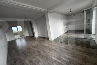 Apartament cu 3 camere decomandat în Central - 1