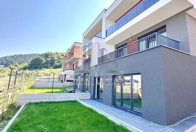 Casa tip Duplex cu demisol si terasa/CF. - 2