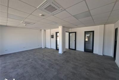 Spațiu comercial, de 1,440 mp, în Central - 10
