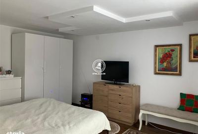 Casă cu 4 camere în Stejarii - 2