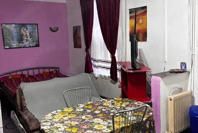 Garsonieră decomandată în Central - 3