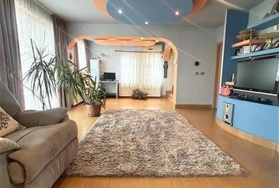 Casa P+1+M+ pod inalt, placa de beton intre etaje, Zona Km 4 - 6