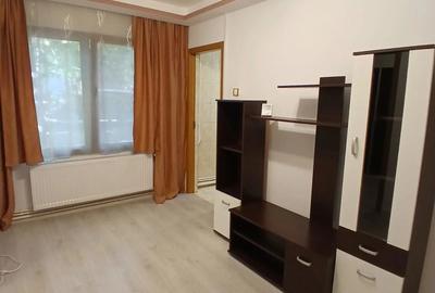 Inchiriez apartament 2 camere nedecomandat! - 3