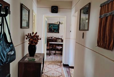 Apartament cu 3 camere decomandat în Jiu-Paroșeni - 3