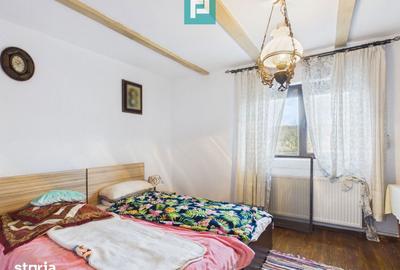Casă cu 3 camere cu Teren 1260 Mp în Hășmaș - 4