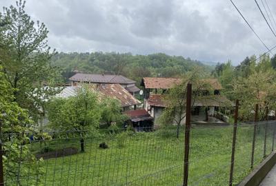 Teren intravilan, 900 (mp), zona Cornu de sus - 5