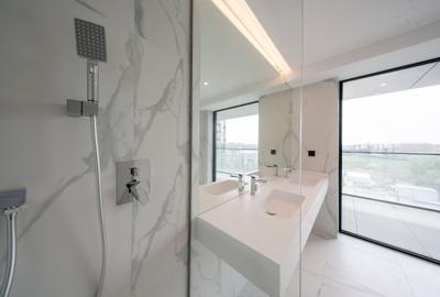 Apartament cu 3 camere de închiriat // Yacht Kid - 36