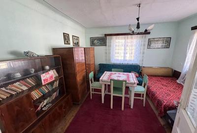 Casă cu 3 camere cu Teren 2155 Mp în Obreja - 7