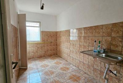 Apartament cu 3 camere decomandat în Central - 6