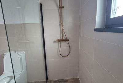 Casă cu 4 camere cu Teren 462 Mp în Central - 13