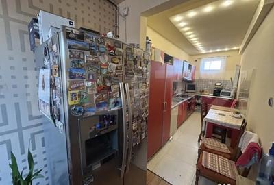 Casă cu 4 camere cu Teren 270 Mp în Central