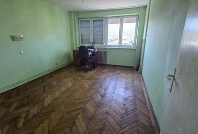 Apartament cu 2 camere decomandat în Gojdu - 5