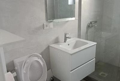 Garsonieră decomandată în Central - 7