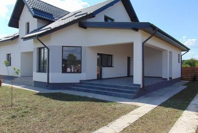 Casă individuală cu 5 camere în Gulia