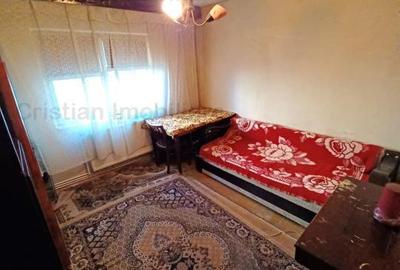 Apartament cu 2 camere decomandat în Independenței - 3
