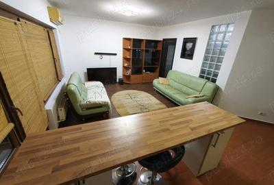 Apartament cu 3 camere semidecomandat în Central - 8