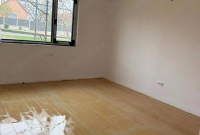 Casă cu Teren 1000 Mp în Biharia - 2