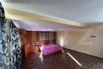 Casă cu 7 camere cu Teren 407 Mp în Romanești - 8