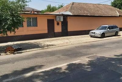 Casă cu 4 camere în Central - 4