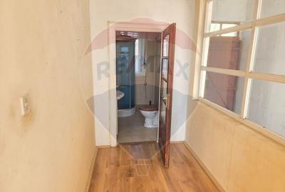 Casă cu 5 camere cu Teren 1010 Mp în Ultracentral - 11